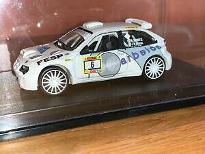 yz[R[hCEzCgACh[̍\zꂽRALLY 1/43 CODE 3 MG S2000 ROY WHITE IRISH NATIONAL RALLYE HAND BUILT 2013