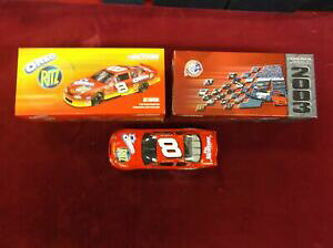 �y���������z�f�C���E�A�[���n�[�g�W���j�A�����b�c�E�A�N�V�����F�i�j2003 DALE EARNHARDT Jr #8 Ritz / Oreo Action 1:24 (SC6)
