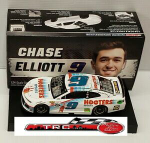 【送料無料】エリオット#フーターズスピリッツ自筆サイン入りシボレー無料配送!Chase Elliott 2019 Lionel #9 Hooters Spirits AUTOGRAPHED Chevy 1/24 FREE SHIP!