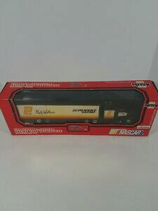 �y���������z�K�����E�H�[���X�v���r���[�ł̐Ԃ��{�b�N�X�`�[���̃g�����X�|�[�^�[�X�P�[��Rusty Wallace 1995 Preview Edition Red Box Team Transporter Nascar Scale 1/64
