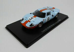 yztH[hp݁҃}FXp[NAVFbgfJ[Ford GT40 Gulf #9 Winner Le Mans 1968 - 1:43 Spark Hachette Model Car 04