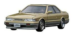 yzCOjbVfYjŌ̃cC^[{ES[hVo[Ignition Model 1/43 Nissan Leopard (f31) Last V 30 Twin Turbo Gold/Silver