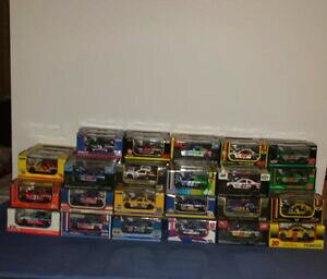 �y���������z�R���N�V������77 Nascar Revell Collection 1/64 Cars NIB W/COA