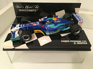 yzUEo[EygiXEnChtFhij1/43 Sauber Petronas c22 - #9 N. Heidfeld (2003)