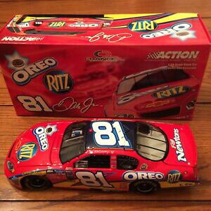 �y���������z�f�C���E�A�[���n�[�g�E�W���j�A���b�c�����e�J�����FDale Earnhardt Jr. #81 Oreo/Ritz 2005 Monte Carlo 1:24