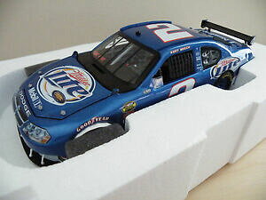 yz}CXg[NgubVyXL[[VÕ_baEAxW|p肩2007 Milestone #2 Kurt Busch Miller Lite Penske Racing Dodge Avenger COT BNMIB