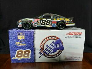 yzfCEWbgNA{fB̎2001 DALE JARRETT #88 UPS 1/24 CLEAR BODY CAR