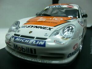 yzE̋ɂ߂Ē|VFOAe}ZpFI[gA[g^WOW EXTREMELY RARE Porsche 996 911 GT3R #2 Miau Sepang 2004 1:18 Auto Art-997/RS