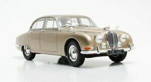 yzWK[^CvAAAFXP[JgfJaguar S-Type, 1965, gold , 1:18 scale Resin Cult Models