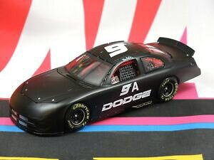 yzrGIbg_bWeXgJ[FBill Elliott #9 Dodge / Test Car 2001 1:24