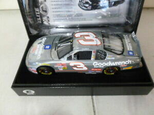yzANVfCEA[n[g̃G[gAction 2001 Dale Earnhardt GM Goodwrench Elite Metal 1/24