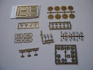 yzp[cObhzC[CgXyAfԂ̕iParts 1/43 Arrows grids wheels lights Fotoincisioni spares model car parts