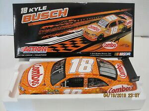 yzR{KYLE BUSCH #18 2009 COMBOS 1/24