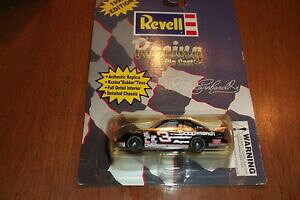 �y���������z�f�C���E�A�[���n�[�g���Ń��[�X�F�X�P�[���iDALE EARNHARDT #3 GOODWRENCH 1996 EDITION REVELL RACING 1:64 SCALE (73