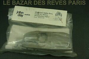 yzW̓ZfX჌t̃^LbgłBXP[John day. mercedes 300 slr. metal kit. 1/43 scale