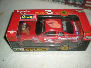 �y���������z�u�^�X�}�j�A�f�r���v��I�����܂��B�V�{���[�IREVELL SELECT TASMANIAN DEVIL G.M. GOODWRENCH CHEVY!