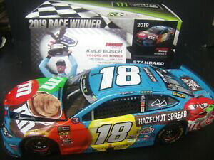 yzJCubVw[[ibc|RmJX^[Jbv[X Kyle Busch 2019 Hazelnut POCONO WIN RACED 1/24 Camry #18 Monster Cup
