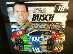 yzJCubṼtbVR[gJ[g^JFKyle Busch #18 MM's Flash Coat Color 2017 Toyota Camry 1:24 1 of 72 DIN #26