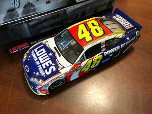 yzW~[W\̃vChANVA[NԂ̓d2011 Jimmie Johnson Lowes Power of Pride Action ARC car