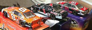 �y���������z�A�N�V�����F�X�P�[���̎Ԃ��������񂢂�BLot of 3 Earnhardt Jr Action 1:24 Scale Cars