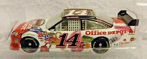 yzgj[X`[gItBXf|̊wZɖ߂ANVTony Stewart 1/64 2010 Office Depot Back to School - Action
