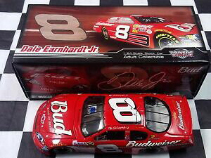 �y���������z�f�C���E�A�[���n�[�g�W���j�A���o�h���C�U�[�̔��X�FDale Earnhardt Jr #8 Budweiser 2007 GM Dealers 1:24 NASCAR CX87821BDEJGMC
