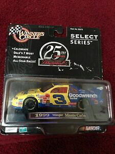 �y���������z�̏��҂̉~�V���[�Y���N�L�O���f�C���E�A�[���n�[�g��I�����܂��B1999 NASCAR Winners Circle Select Series 25th Anniversary #3 Dale Earnhardt