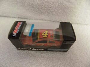 �y���������z�P�r���o�h���C�U�[�z���f�[�p�b�P�[�WKevin Harvick 1/64 2014 Budweiser Holiday Packaging