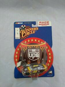 yz҂̉~[Xt[hV[YfCuv2001 WINNER'S CIRCLE RACE HOOD SERIES #88 UPS DALE JARRET FLAMES
