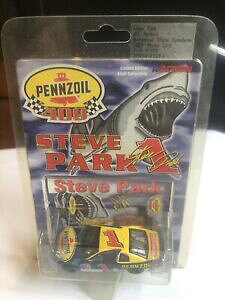 yzANṼXeB[uEp[NV[NJ[Action 1/64 Steve Park Shark Car