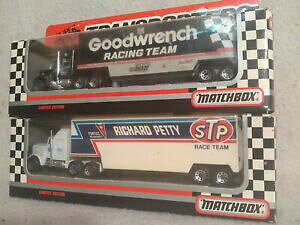 yzŁyeB}b`̋H1989 1st Edition #3 Earnhardt  #43 Petty Matchbox Transporter Rare