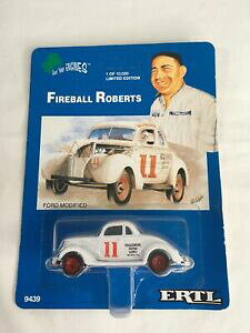 yzt@CA{[Eo[cAłłBtH[h̕ύXꂽuvERTL #11 Fireball Roberts, Limited Edition. Ford Modified g30h