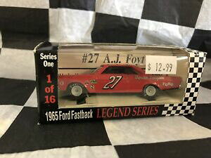 yz[VONWitHCg`V[ÝFXP[Racing Collectibles A.J Foyt #27 Legend Series Nascar 1:64 Scale