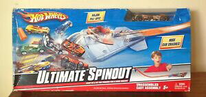 yzzbgzC[ɂ番ƗZbgHOT WHEELS Ultimate Spinout set -2010