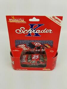 yzPj[EV[_[EANV1/64ohCU[A1995N̂܂ȃEBXgEJbv#25 w/XJC{bNXEJ[hKenny Schrader Action 1/64 Budweiser 1995 Winston Cup #25 w