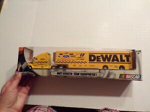 �y���������z�}�b�g�`�[����Matt Kenseth Team Transpoter Hotwheel Nascar