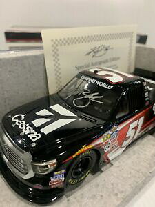 yz#51̃JC̗\ȃubVKBMZXiEr[`Ntg̓gbNCOAɃTC܂B#51 Kyle Rowdy Busch KBM Cessna Beechcraft Autographed Truck COA