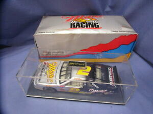 yzKEH[XKhtgtH[hRN^́II2002 Rusty Wallace Genuine Draft Ford 1/24 Collectors Die-Cast / MIB!!