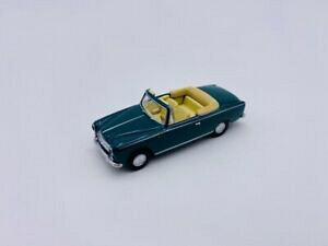 yzzr[ E͌^ԁEoCN [VOJ[ vW[O[peugeot 403 green
