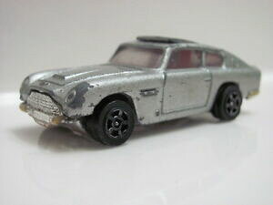 yzzr[ E͌^ԁEoCN [VOJ[ R[M[OCh[YC[IAXg}[eBcorgi 1979 gliderose amp; eon aston martin db6