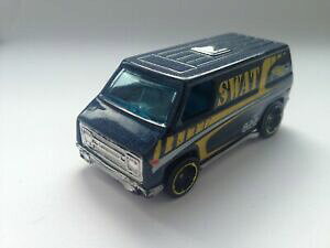 yzzr[ E͌^ԁEoCN [VOJ[ zbgzC[IWiVFr[@[T[hot wheels original 2008 chevy van racer 1974