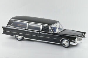 yzzr[ E͌^ԁEoCN [VOJ[ O[CgLfbNWgreenlight 18002 cadillac limo 1966