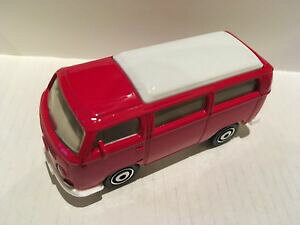 yzzr[ E͌^ԁEoCN [VOJ[ }b`{bNXtHNX[QLsOJ[oXmatchbox volkswagen camper bus 1970 red in colour