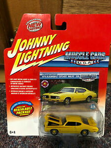 yzzr[ E͌^ԁEoCN [VOJ[ Wj[CgjOI[YJgX[CG[johnny lightning 1970 olds cutlass rallye 350 yellow 164