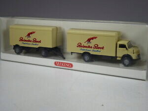 【送料無料】ホビー ・模型車・バイク レーシングカー ワイキングメルセデススーツケースヘンゲルスグラインケブレッドトップnlkr1 wiking mercedes l 1113 suitcase hangerzug reineke bread top bnib