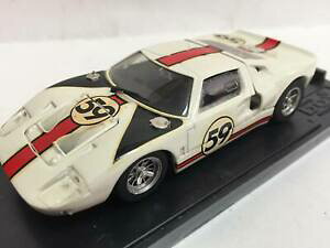 yzzr[ E͌^ԁEoCN [VOJ[ ftH[hzX}RbVGXJbox model ford gt40 1966 8453 24 horas le mans 143 coche escala