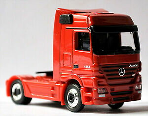 yzzr[ E͌^ԁEoCN [VOJ[ ZfXxcAeg^[jbgV[Rmercedes benz actros 1858 v8 tractor unit only red 187 schuco 22020