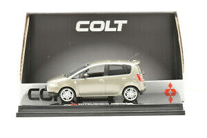 yzzr[ E͌^ԁEoCN [VOJ[ RghAXs[h{bNXv[Vmitsubishi colt 5 door 2005 speed 143 in box promotional