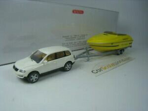 yzzr[ E͌^ԁEoCN [VOJ[ {[gCLOtHNX[QgDAOvolkswagen touareg with boat 187 wiking whiteyellow