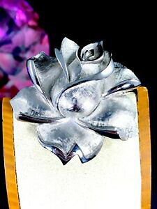 【送料無料】ホビー ・模型車・バイク レーシングカー プレシオソクラウントリファリトノプラタアカバドフロールローザブローチprecioso 597ms crown trifari tono plata acabado dimensional flor rosa broche